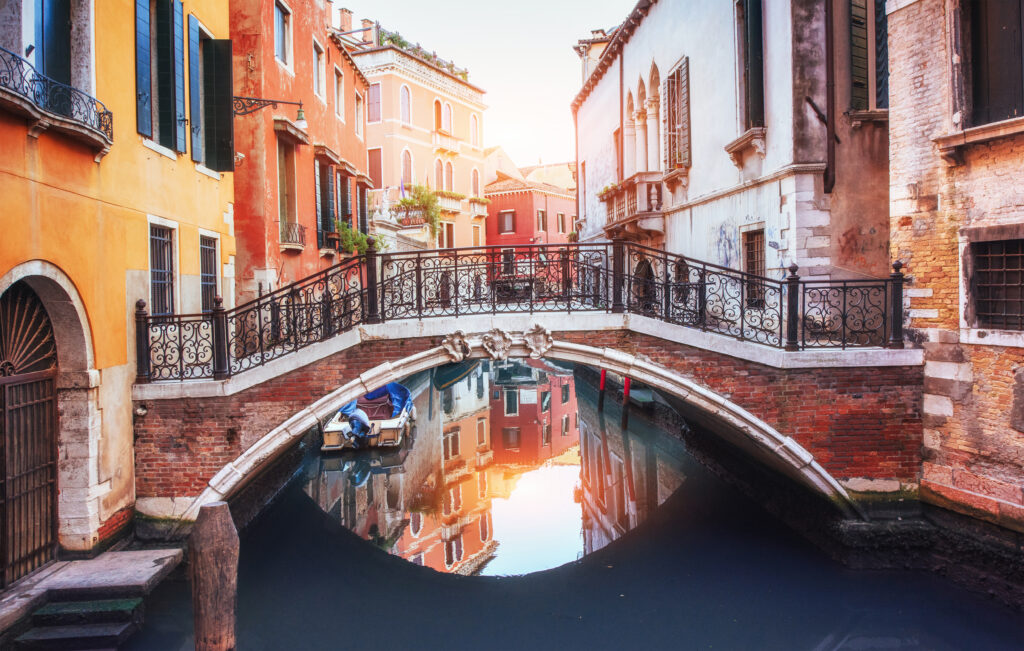 Unique experiences in Italy: Venice beyond clichés