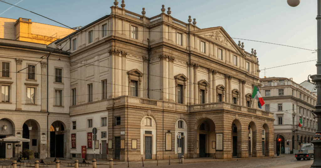 Luxury Italian Vacations in Winter: Opera, Markets and Mountains

 Opening nights at La Scala and La Fenice